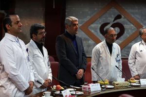 پنجمین جلسه هیئت امناء مرکز قلب و عروق شهید رجایی: عکس شماره 3 / 12